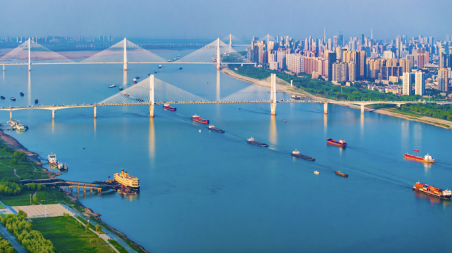 湖北如何坚定做强支点？四招！