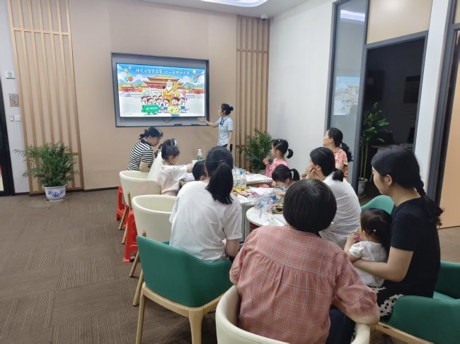 邮储银行随县支行依托特色文化网点举办六一活动