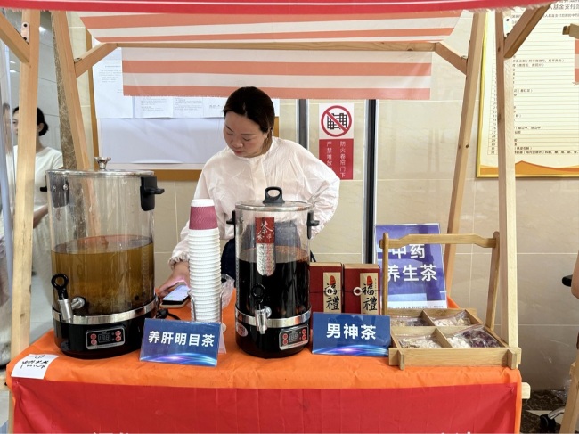 武汉济和医院迎十四周年院庆 公益与数字医疗双线启新