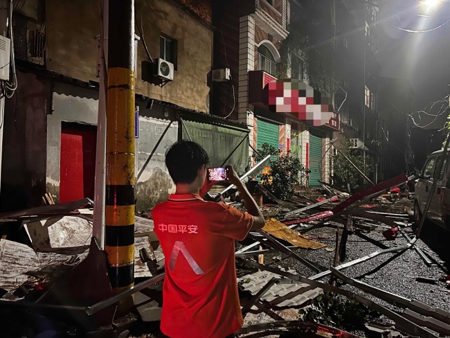 平安产险湖北分公司连夜逆行迎战鄂东强对流 640笔报案已启动理赔绿色通道