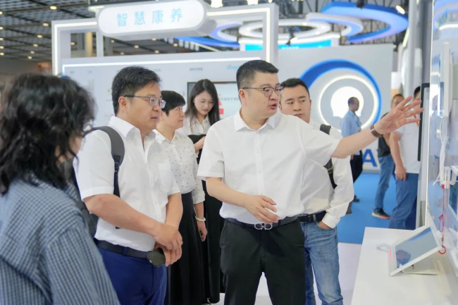 联通5G · 狄造未来 | 狄耐克携手中国联通发布全新智慧病房解决方案