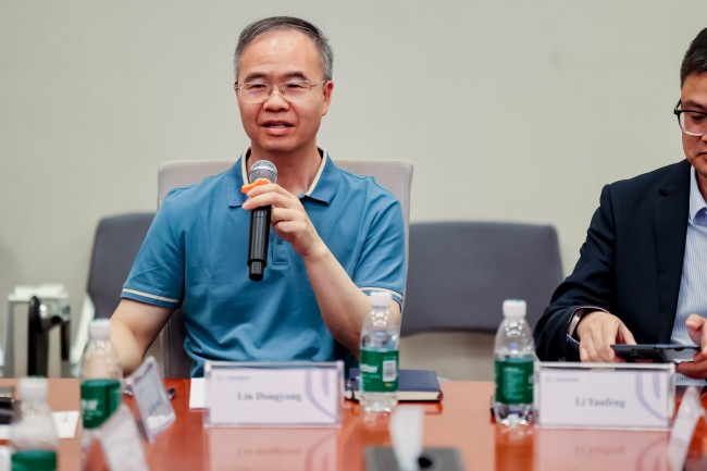 02广州市黄埔区卫健局党组书记、局长林东勇；.JPG