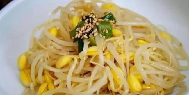 五块钱炒一盘豆芽蛋，香嫩又养人，身体好到爆？