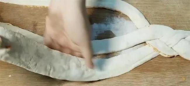 面粉加根胡萝卜,不炸不烙蒸一蒸,比油条香十倍!