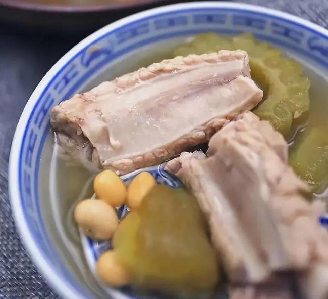 夏天给孩子补营养，5款汤简单又好喝，长高个全家都爱喝