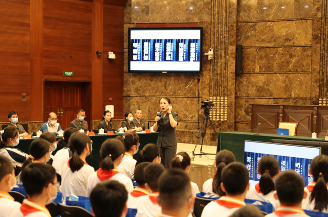 贯彻两法 守护明天 最高人民法院举办“六一”公众开放日活动