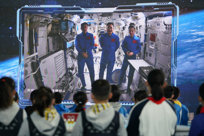 中国空间站第二次太空授课活动取得圆满成功