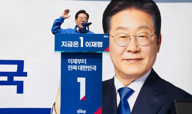 韩国总统选战打响 候选人开启拉票大战