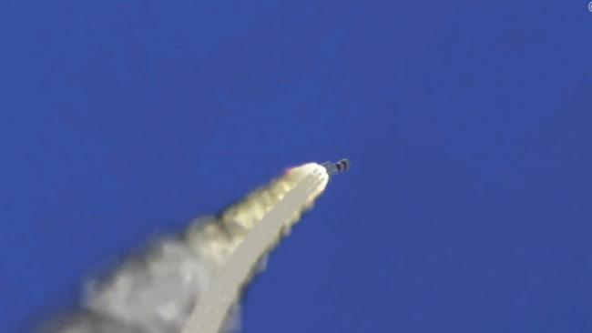 印度卫星发射：掌声刚停就下坠 从希望到挫败的六分钟