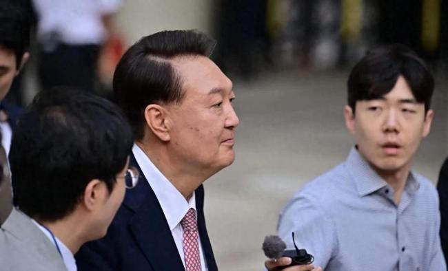 尹錫悅第七次庭審仍拒答任何提問 沉默策略引發(fā)猜測(cè)