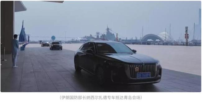 伊朗防長(zhǎng)登上中國(guó)052D艦參觀 傳遞軍事合作新信號(hào)