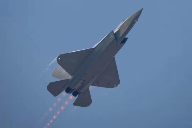 殲20S和殲35A會同時入役嗎 中國雙五代機(jī)震撼登場