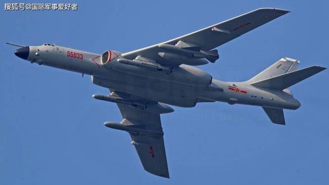 专家评惊雷-1导弹首次亮相阅兵式 空射核弹新面孔