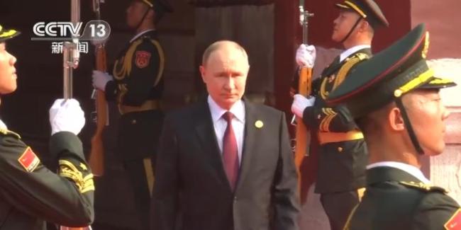 普京贊中國(guó)紀(jì)念活動(dòng)精彩 高水平盛會(huì)