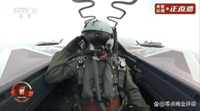 歼-20弹射救生画面公开 震撼全网瞬间