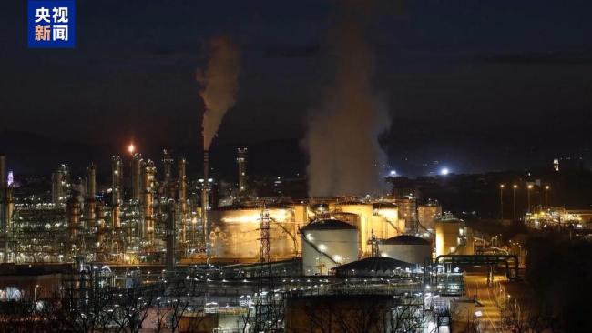 西班牙各界呼吁欧盟表明立场