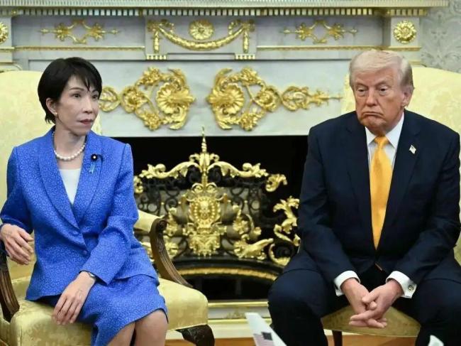 日网友批评高市早苗访美言行