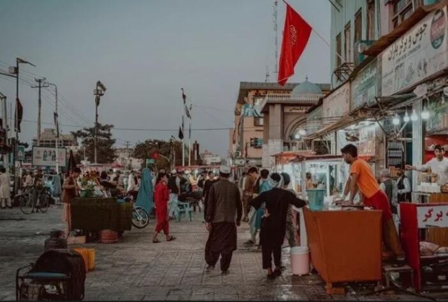 接手阿富汗，塔利班手里有多少钱？