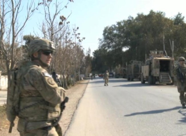 美军撤离阿富汗催红“装备黑市”