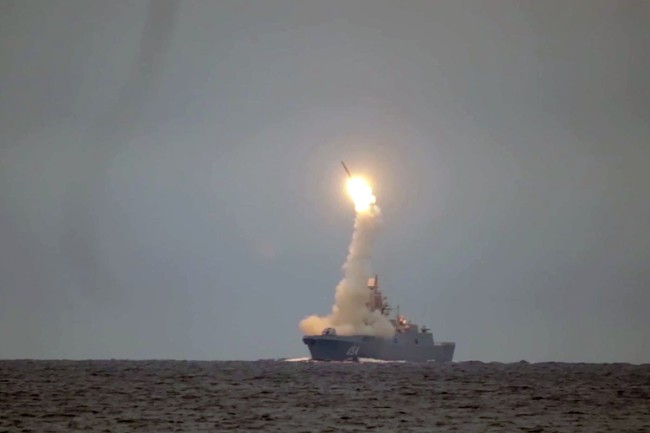 俄发言人：“锆石”导弹试射对西方“更有说服力”