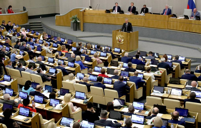 俄承认乌东地区独立 欧盟公布首轮对俄制裁不包括普京