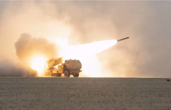 美国援乌火箭炮 远程武器入乌将改变战局？