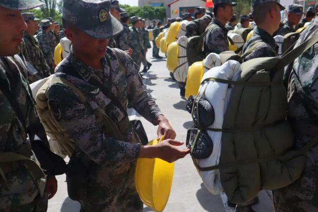 即将授衔的他们,有了兵的模样