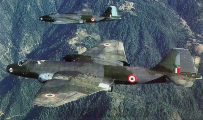 印度空军此前装备的“堪培拉”轰炸机。