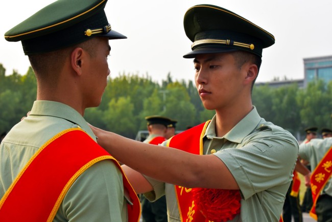 退伍季——武警邯郸支队举行夏秋季退伍老兵欢送仪式