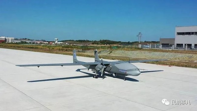 国产翼龙-2H、腾盾双尾蝎无人机 抵达泸定灾区执飞抗震救灾任务