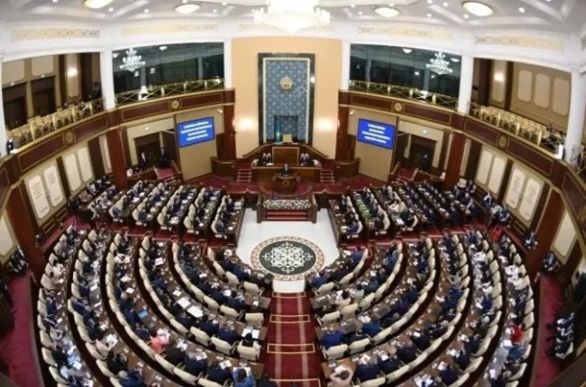 哈萨克斯坦总统托卡耶夫9月1日做国情咨文