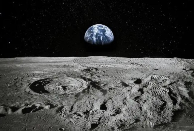 月球在过去25亿年里不断远离地球