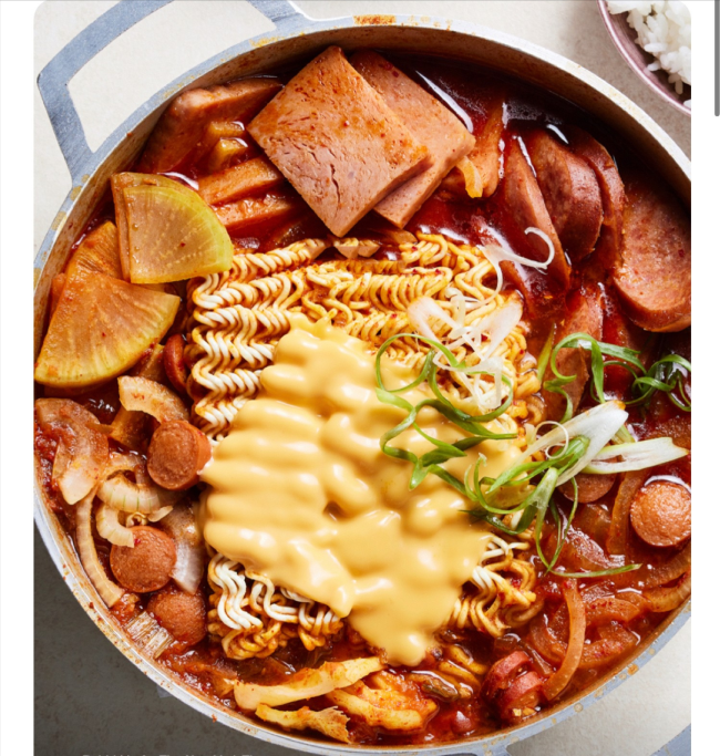 美媒称韩国部队锅是"美军剩菜" 韩国网友反应惊奇 称感谢美国 中国