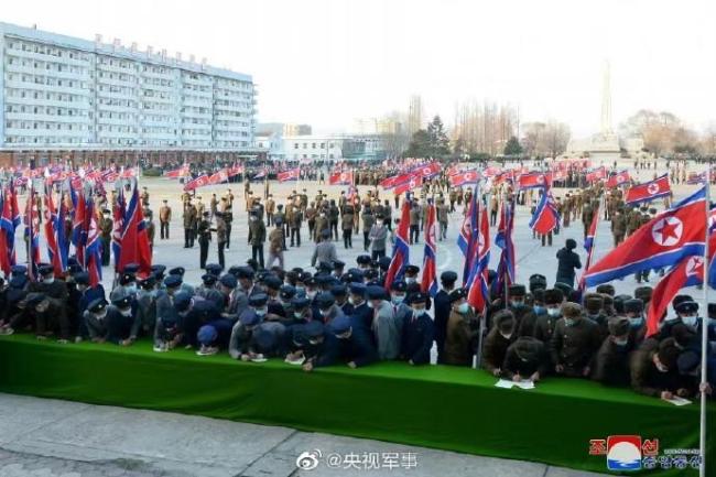 朝中社：朝鲜超140万名青年报名参军和复队，朝鲜各地自愿报名参军和复队的队伍持续增加