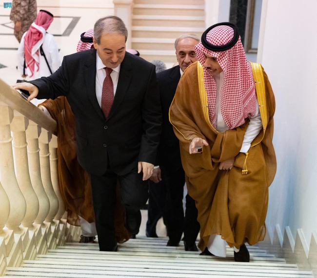 叙沙“解冻”：叙利亚外长12年来首访沙特，重返阿盟或更进一步