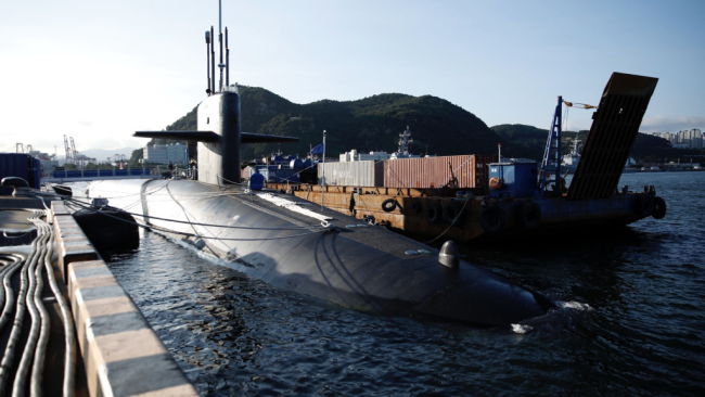 美战略核潜艇停泊釜山，朝鲜国防相警告：可能符合朝鲜使用核武器条件