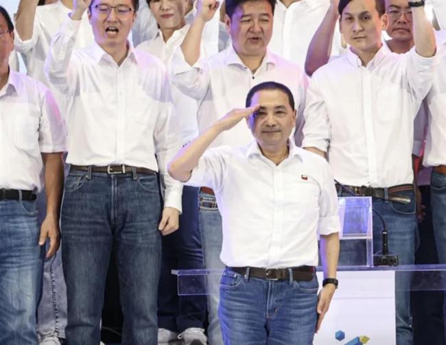 国民党正式提名侯友宜参选台湾地区领导人，侯友宜宣誓“反对台独”