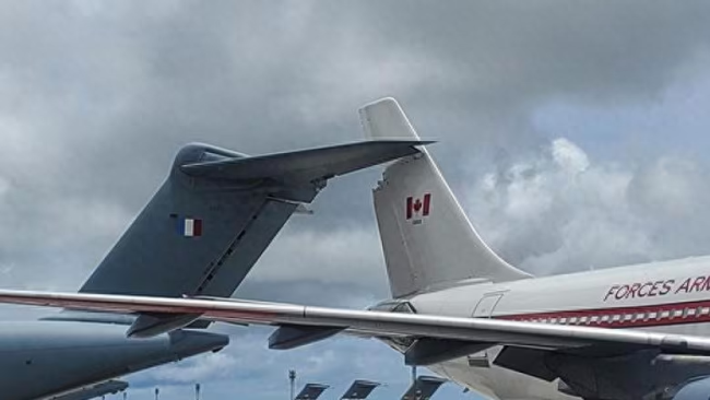 加媒曝光：加拿大军机7月在关岛机场与法军机相撞，均严重受损