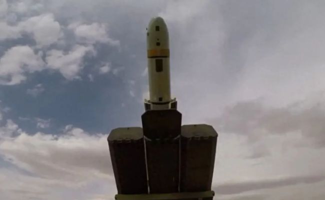 中国罕见公开导弹生产线，亮给你看你都造不出？