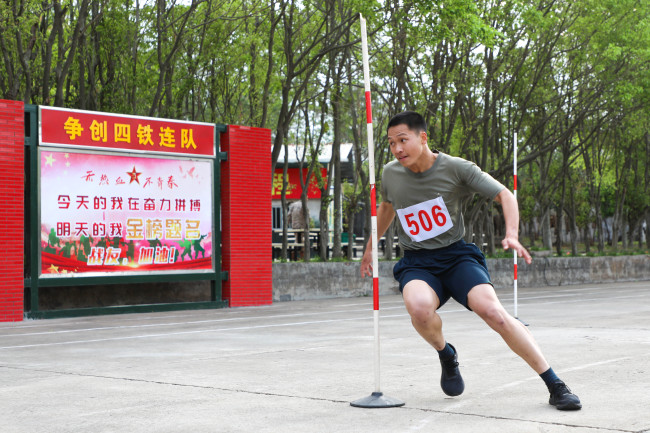 执笔为剑，以梦为马，看军考生如何“燃”动青春！