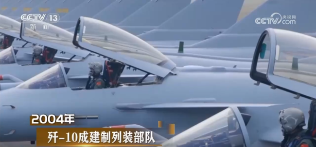 一战成名，中国歼-10靠什么火出圈？