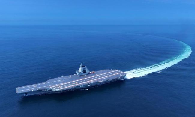 大V：福建艦全甲板放飛能力超美航母 國航母戰(zhàn)力體系躍升新高度
