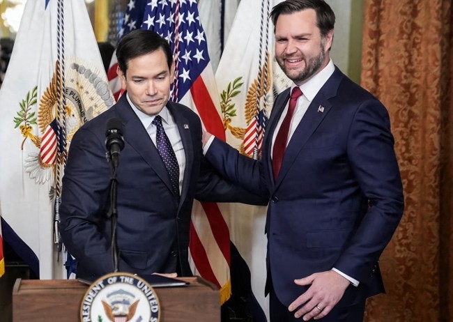 唐驳虎：特朗普选好“两大接班人”