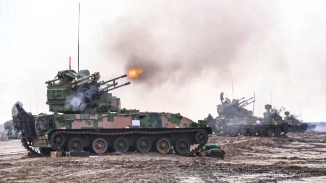 雷霆苍穹，全力出击！