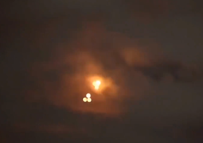 乌克兰多地遭遇大规模空袭 基辅市民在地铁站打地铺过夜