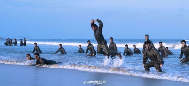 9图解锁海军陆战队海训大片