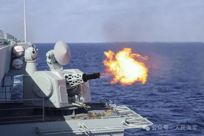 前方高燃！海南舰最新训练画面公开