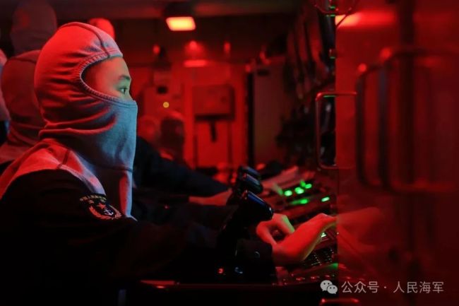 前方高燃！海南舰最新训练画面公开