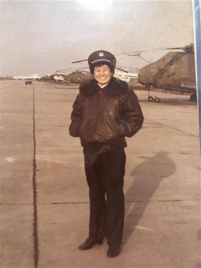 女飞行员张连芳2次驾机冲向蘑菇云