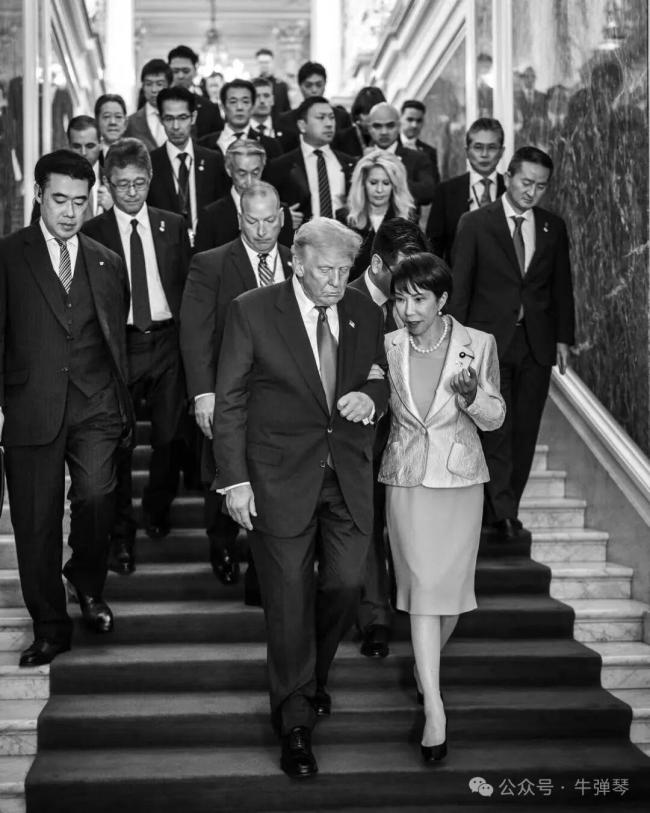 这两幕,真有点辣眼睛